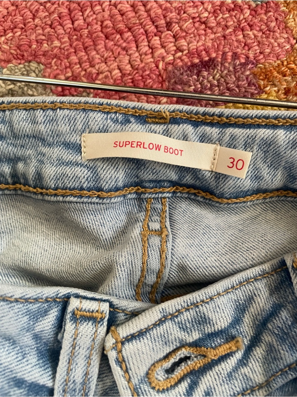 Levi's SUPERLOW BOOTCUT WOMEN'S JEANS 30x32 - Picture 3 of 7